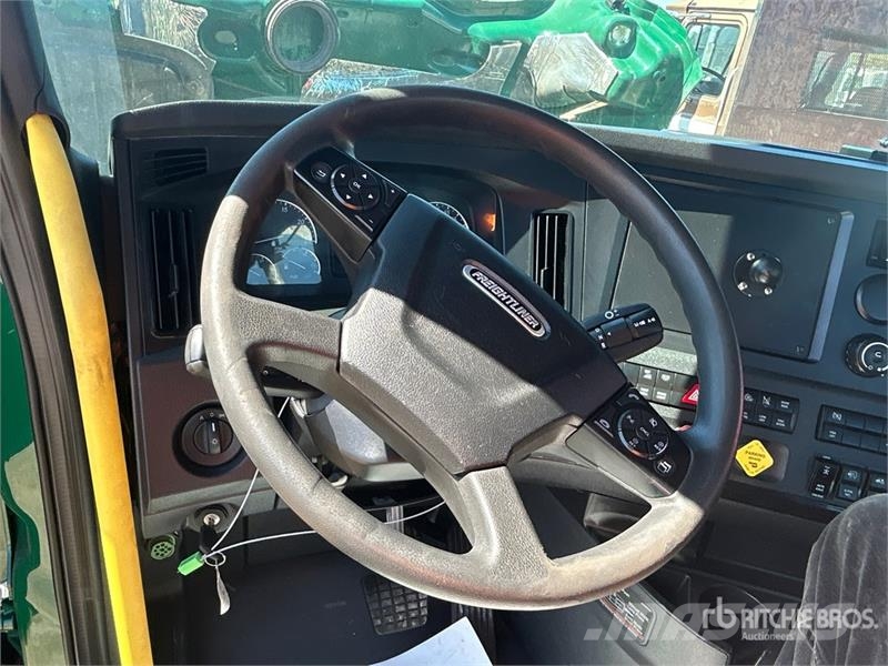 Freightliner Cascadia 126 Τράκτορες