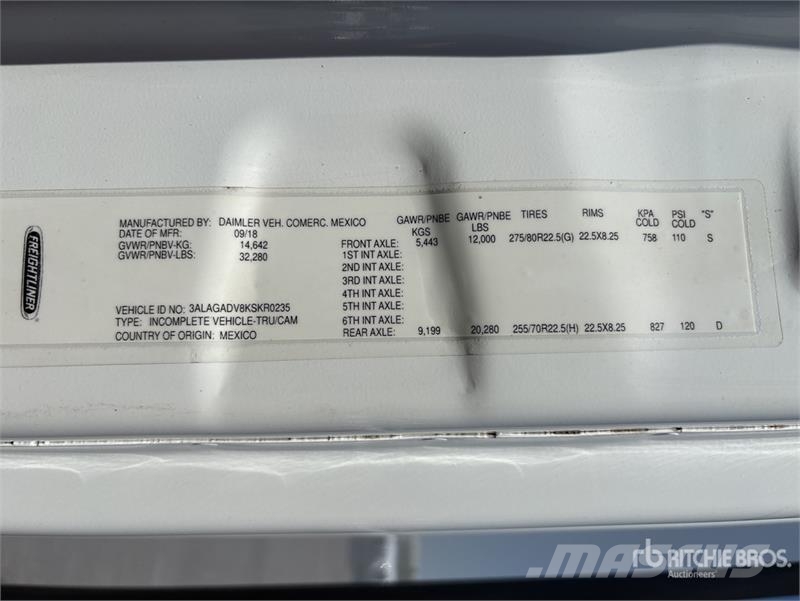 Freightliner Cascadia 113 Camiones portacoches