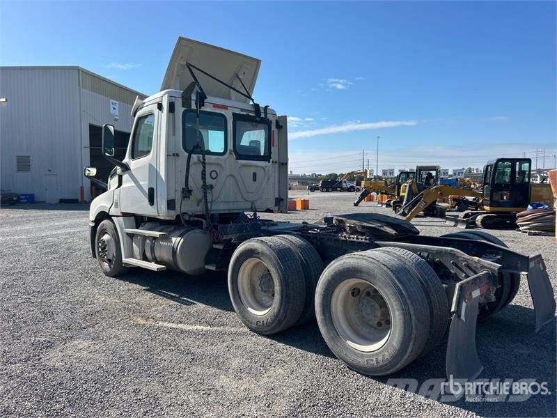 Freightliner Cascadia 126 Motrici e Trattori Stradali