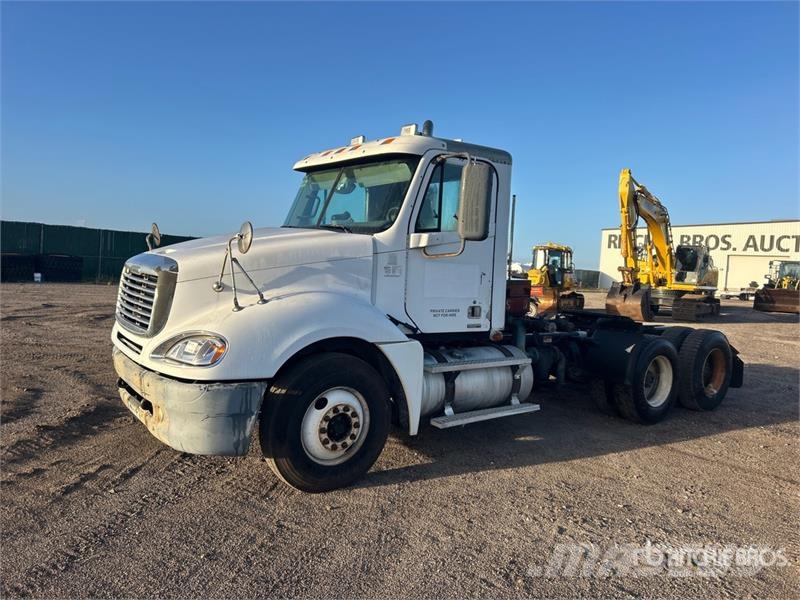 Freightliner CL120 Truck Tractor Units
