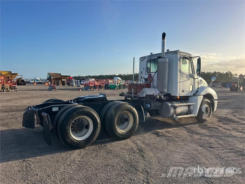 Freightliner CL120 Truck Tractor Units