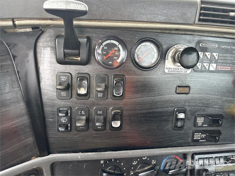 Freightliner Columbia 112 Nyergesvontatók