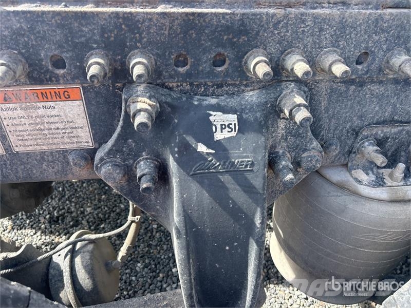 Freightliner Columbia 120 6x4 T/A Sleeper Truck Tractor Tracteur routier