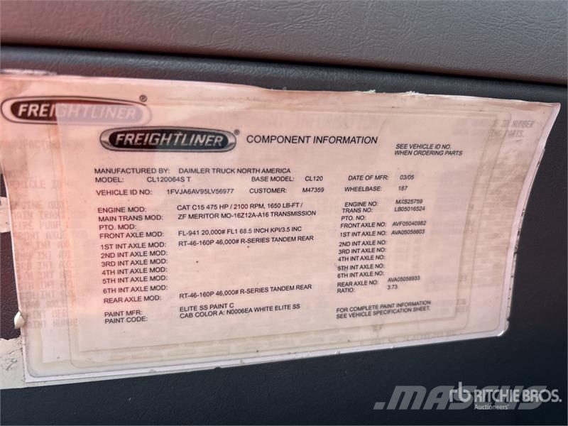 Freightliner Columbia 120 6x4 T/A Day Cab Truck Tractor Vilcēji