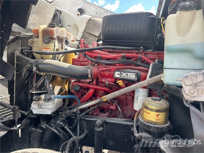 Freightliner Coronado 122 8x4 Tri/A Dump Truck Kiper tovornjaki