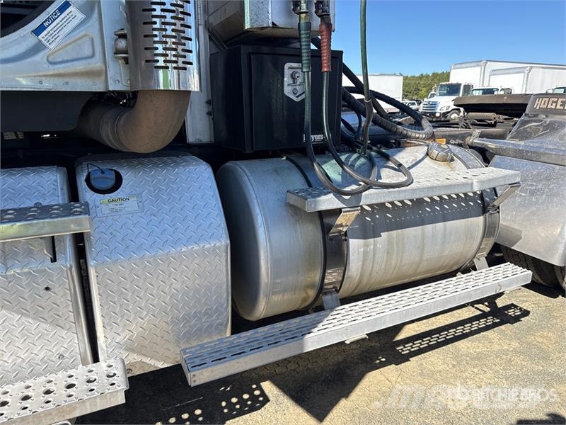 Freightliner Coronado 122 Tractores (camiões)