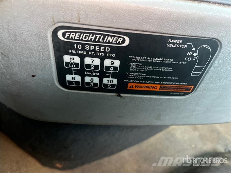 Freightliner Coronado SD 6x4 T/A Day Cab Truck Tractor Tractores (camiões)