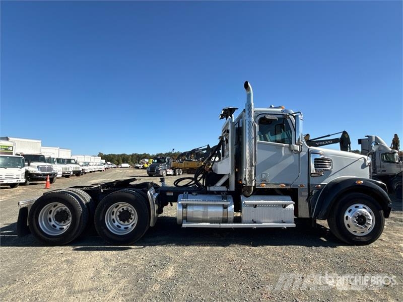 Freightliner Coronado 122 Tractores (camiões)