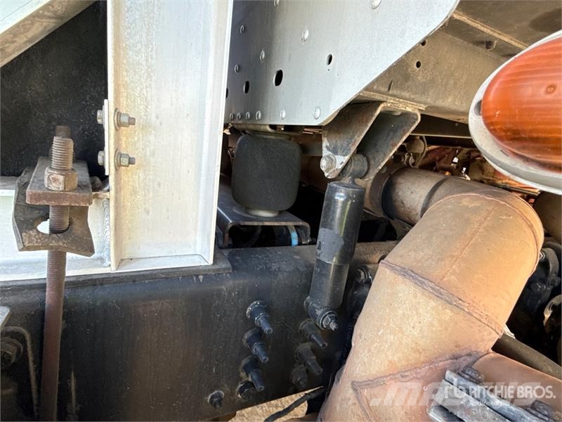 Freightliner Coronado 122 Tractores (camiões)
