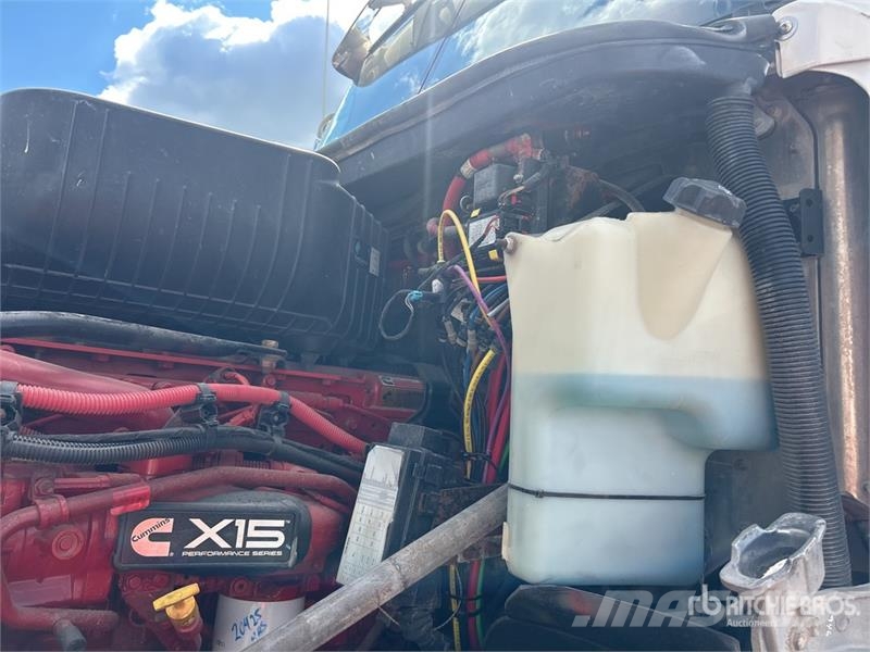 Freightliner Coronado 122 8x4 Tri/A Dump Truck Kiper tovornjaki