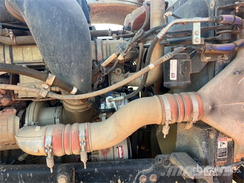 Freightliner Coronado SD 6x4 T/A Day Cab Truck Tractor Tractores (camiões)
