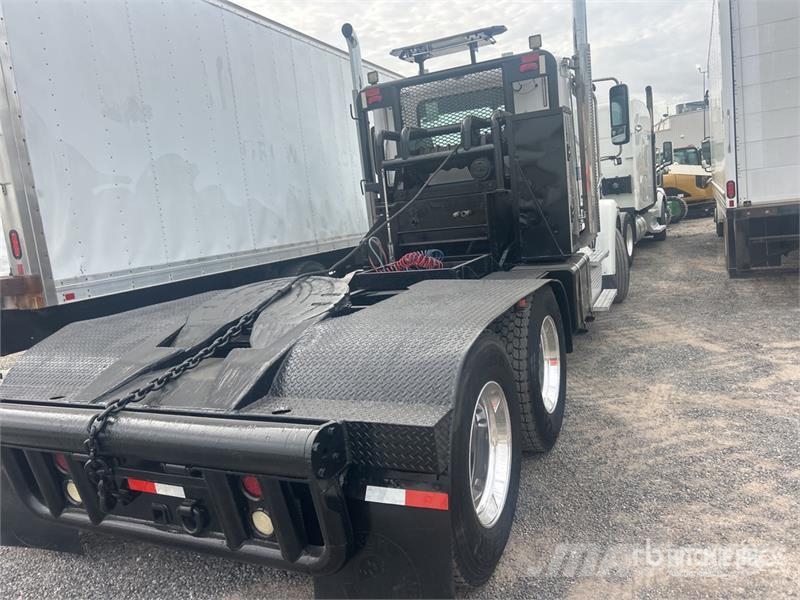 Freightliner Coronado 122SD 6x4 Winch Truck 救援车