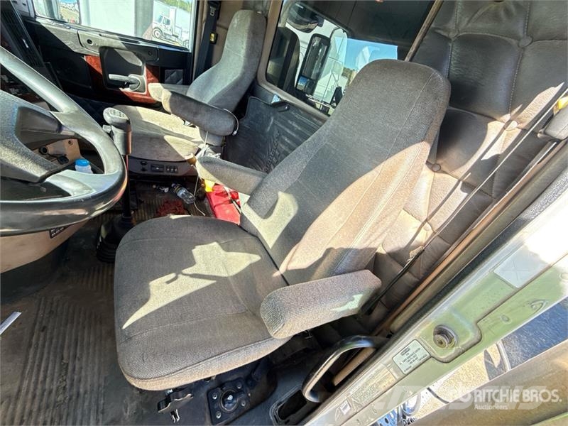 Freightliner Coronado 122 Tractores (camiões)