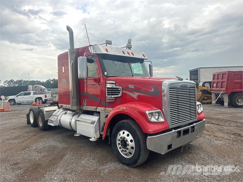 Freightliner Coronado 122SD Тягачі
