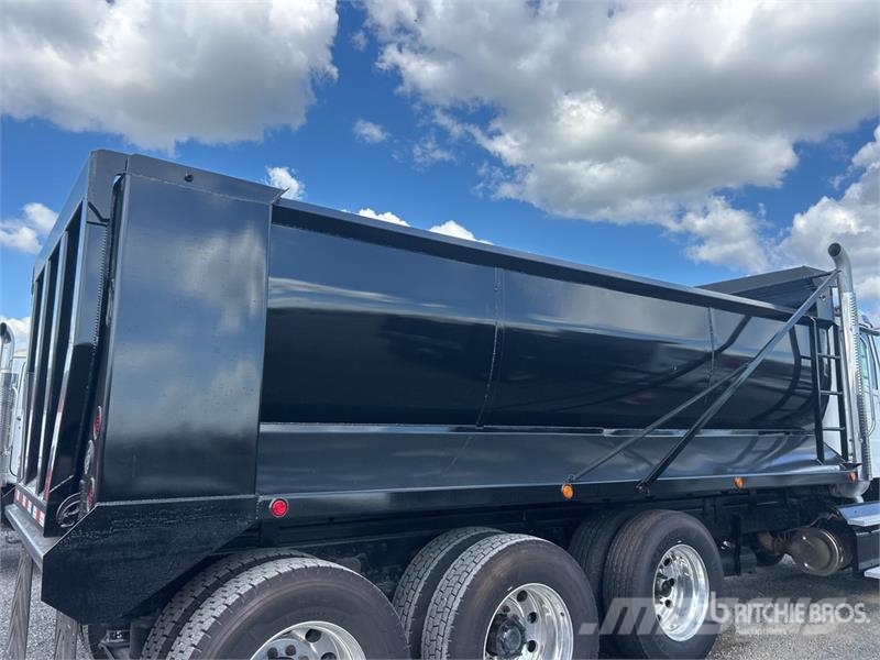 Freightliner Coronado 122 8x4 Tri/A Dump Truck Kiper tovornjaki