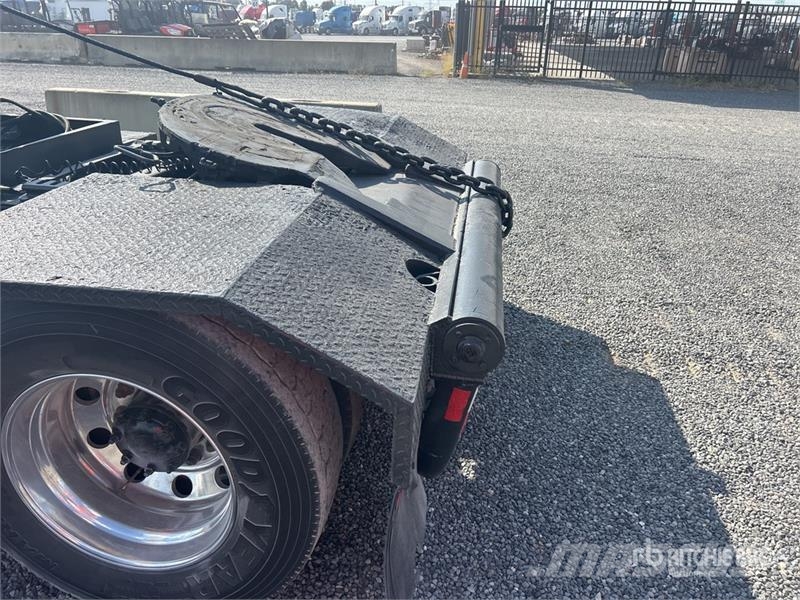 Freightliner Coronado 4x2 Winch Truck Bergungsfahrzeuge