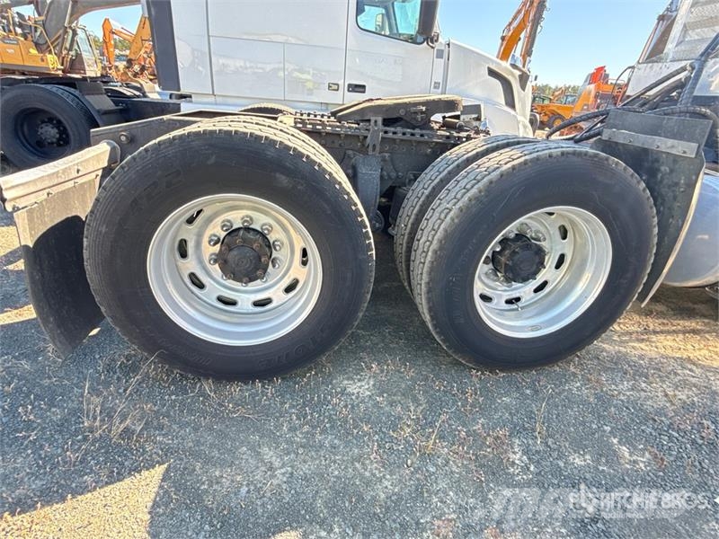 Freightliner Coronado 122 Tractores (camiões)