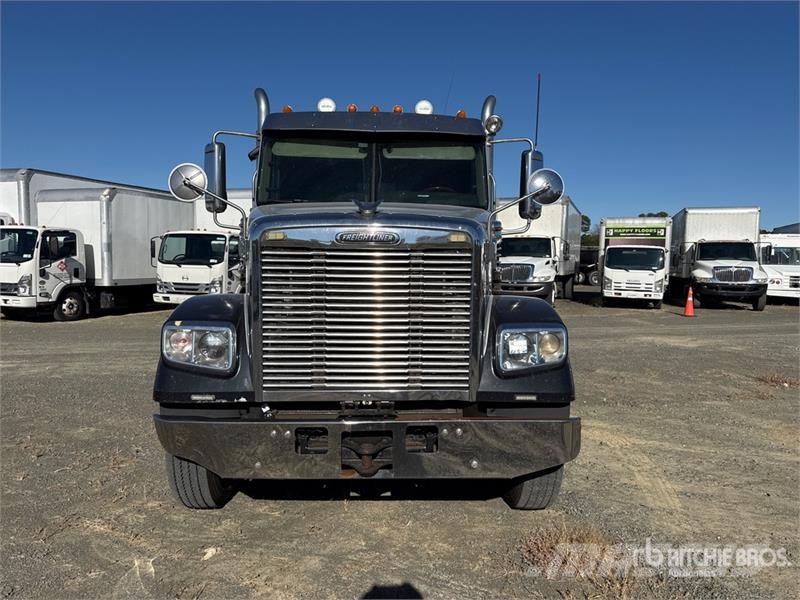 Freightliner Coronado 122 Tractores (camiões)