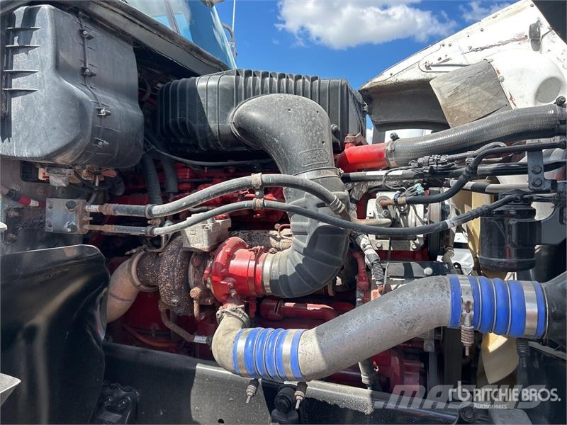 Freightliner Coronado 122 8x4 Tri/A Dump Truck Kiper tovornjaki