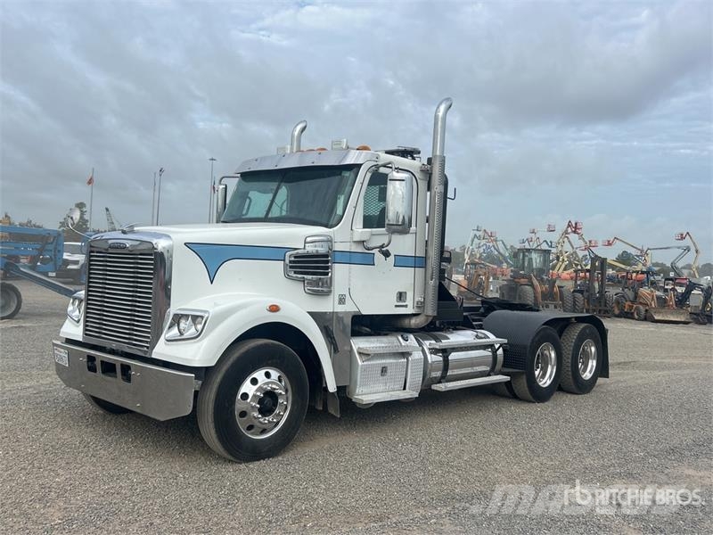 Freightliner Coronado 122SD 6x4 Winch Truck 救援车