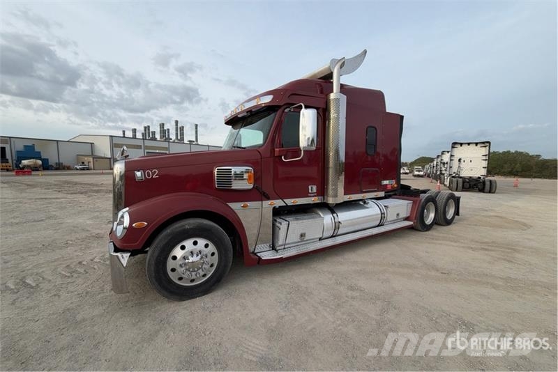 Freightliner Coronado 132 6x4 T/A Sleeper Truck Tractor (Glider Sadulveokid