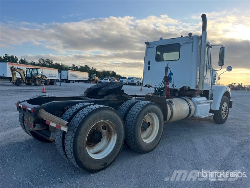 Freightliner Coronado SD 6x4 T/A Day Cab Truck Tractor Tractores (camiões)