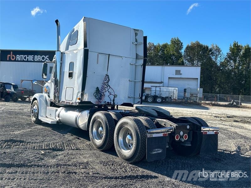 Freightliner Coronado 122SD Cavalos mecânicos
