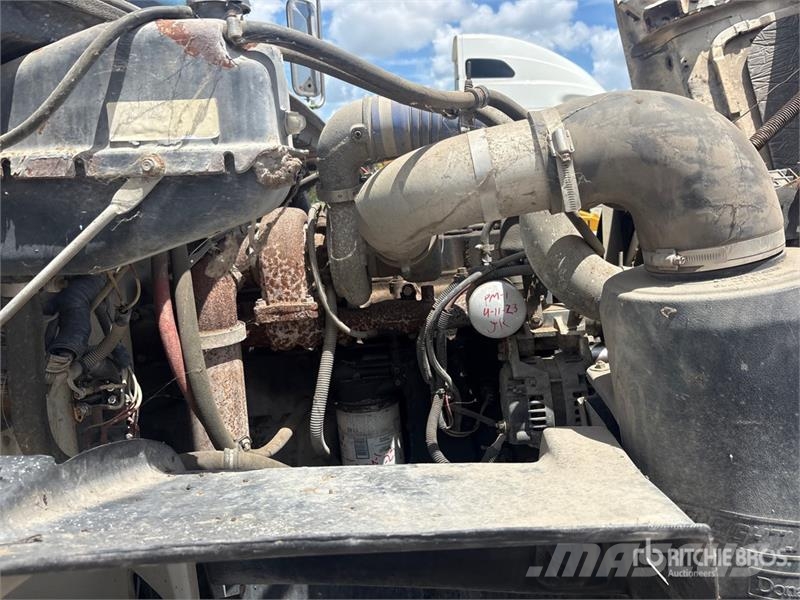 Freightliner FL 70 Camiones cisterna