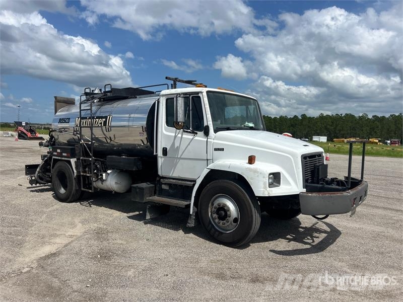 Freightliner FL 70 Kamioni cisterne