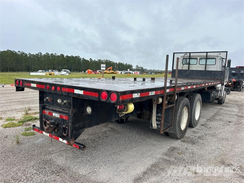 Freightliner FL80 6x4 Flatbed Truck Kamioni sa otvorenim sandukom