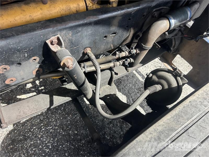 Freightliner FLD 120 Evakuatori