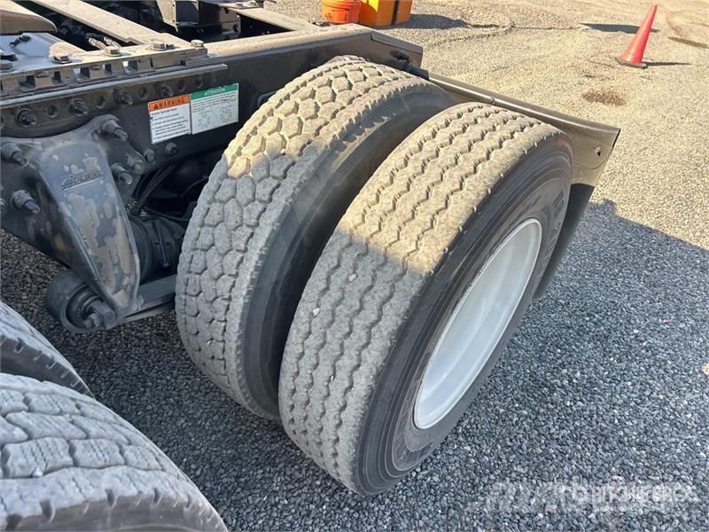 Freightliner M2 Camiones tractor