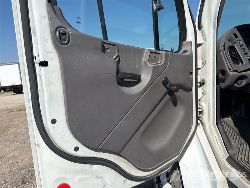 Freightliner M2 Kabine i unutrašnjost