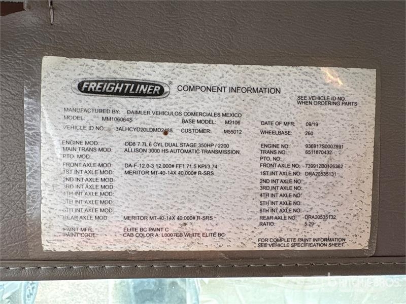 Freightliner M2 106 Kravas automašīnas - refrižeratori