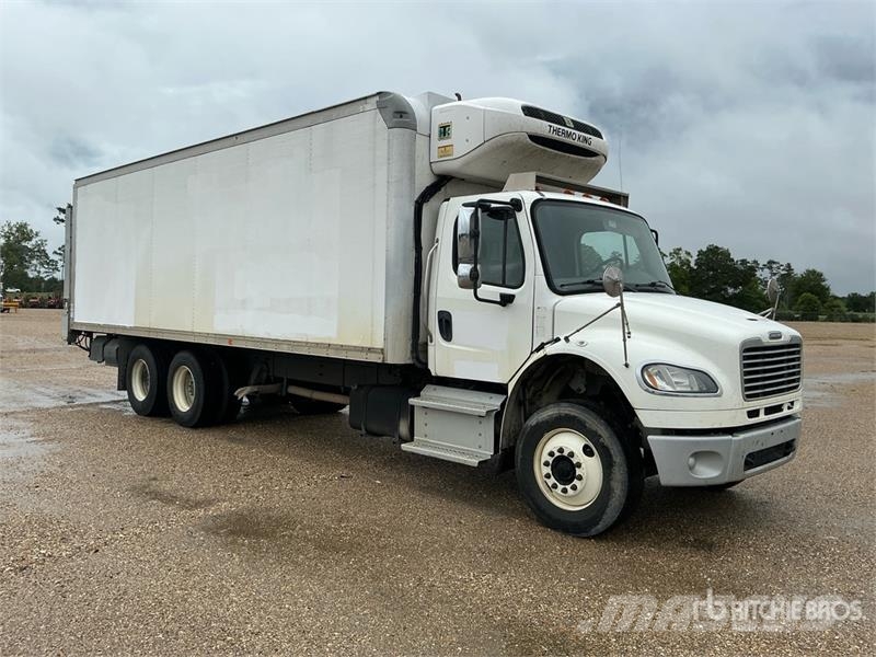 Freightliner M2 106 Грузовики-Рефрижераторы