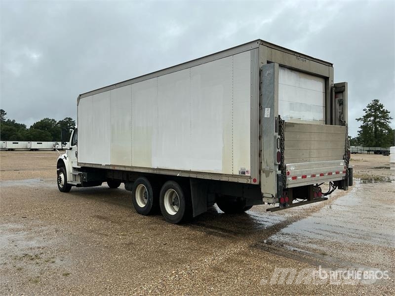 Freightliner M2 106 Грузовики-Рефрижераторы