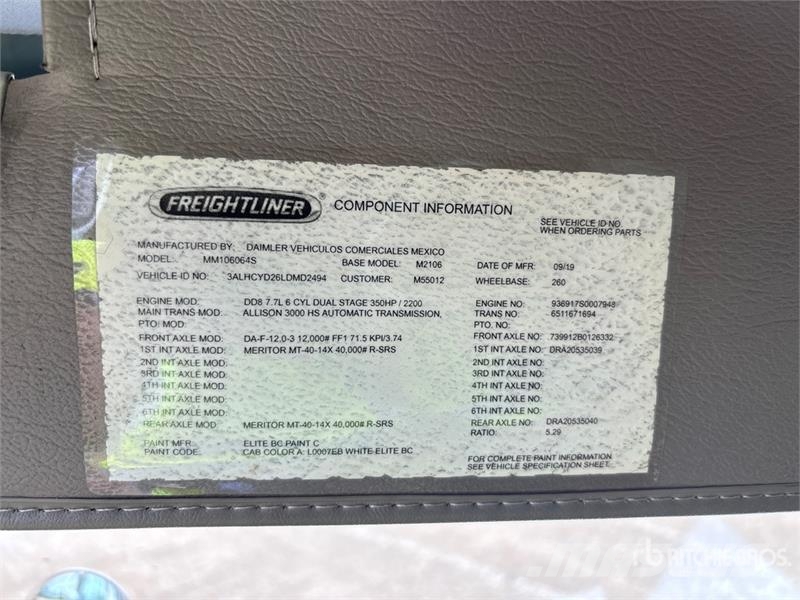 Freightliner M2 106 Грузовики-Рефрижераторы