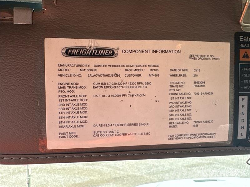 Freightliner M2 106 Caminhões com temperatura controlada