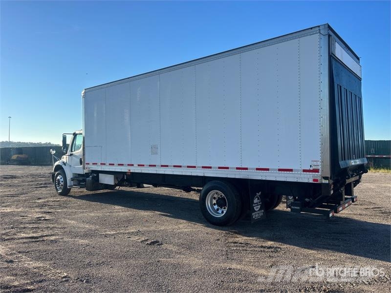 Freightliner M2 106 Furgons