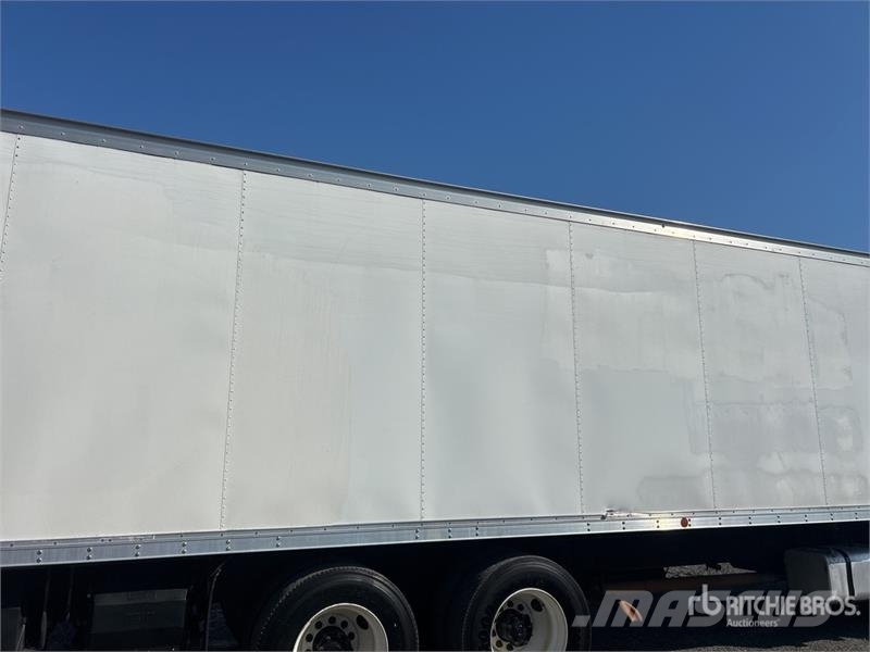 Freightliner M2 106 Tovornjaki hladilniki