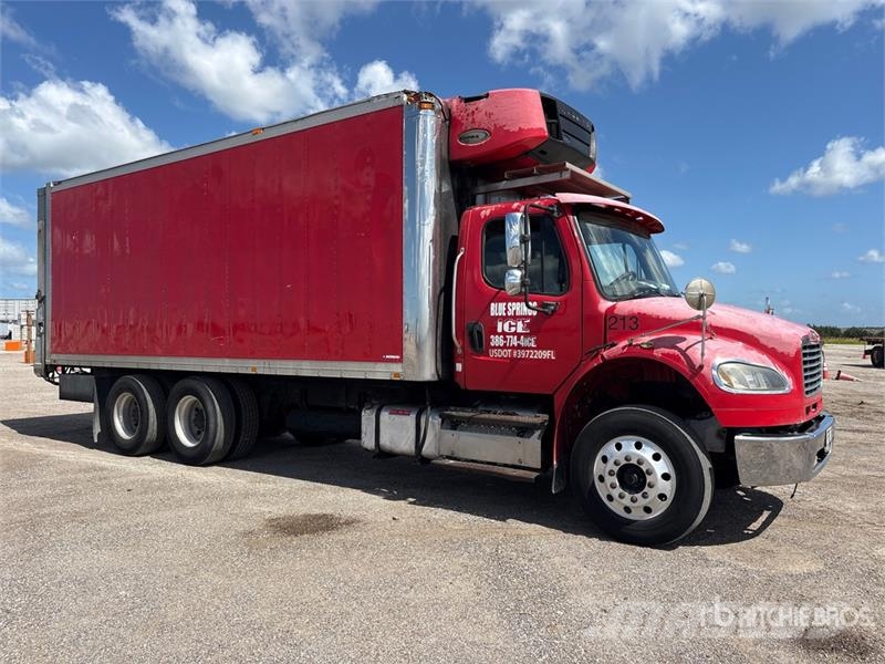 Freightliner M2 106 Temperature controlled trucks