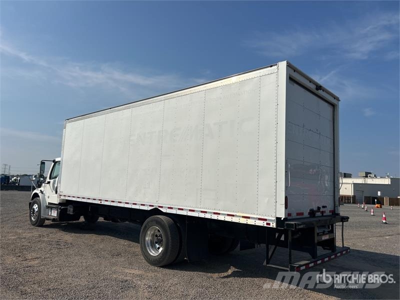 Freightliner M2 106 Camion cassonati