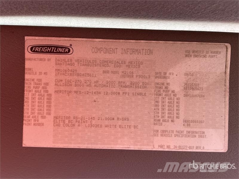 Freightliner M2 106 Cabins and interior