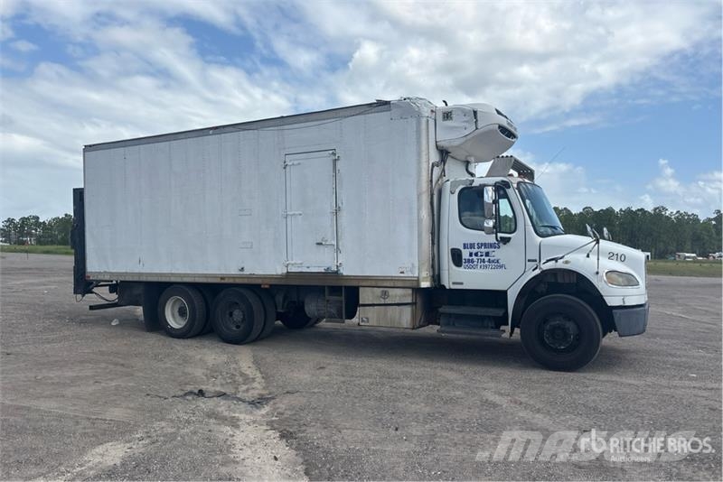Freightliner M2 106 Caminhões com temperatura controlada