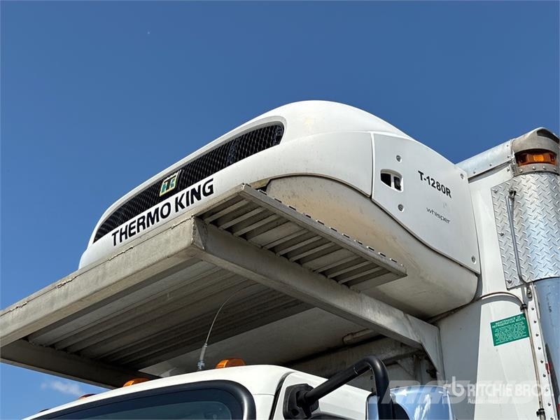 Freightliner M2 106 Isotermos y frigoríficos