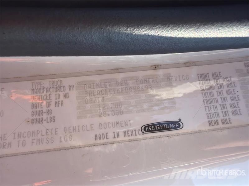 Freightliner M2 106 Camiones portacoches