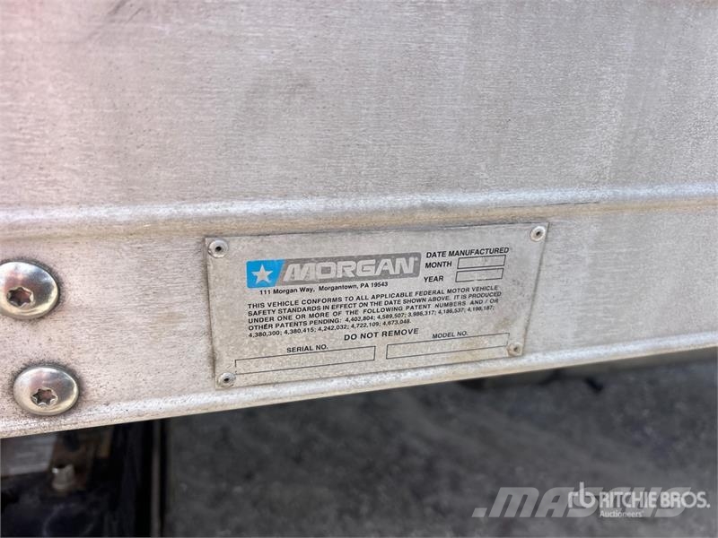 Freightliner M2 106 Грузовики-Рефрижераторы