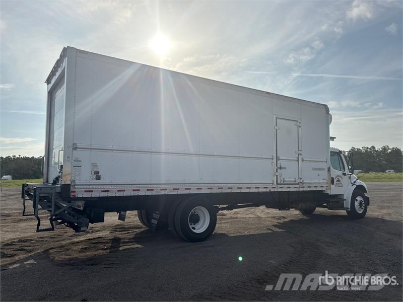 Freightliner M2 106 Isotermos y frigoríficos