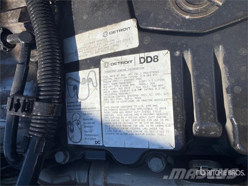 Freightliner M2 106 Isotermos y frigoríficos