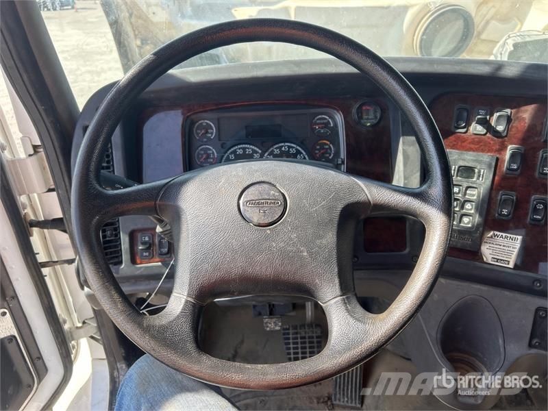 Freightliner M2 106 Camiões de sonda de perfuração móvel